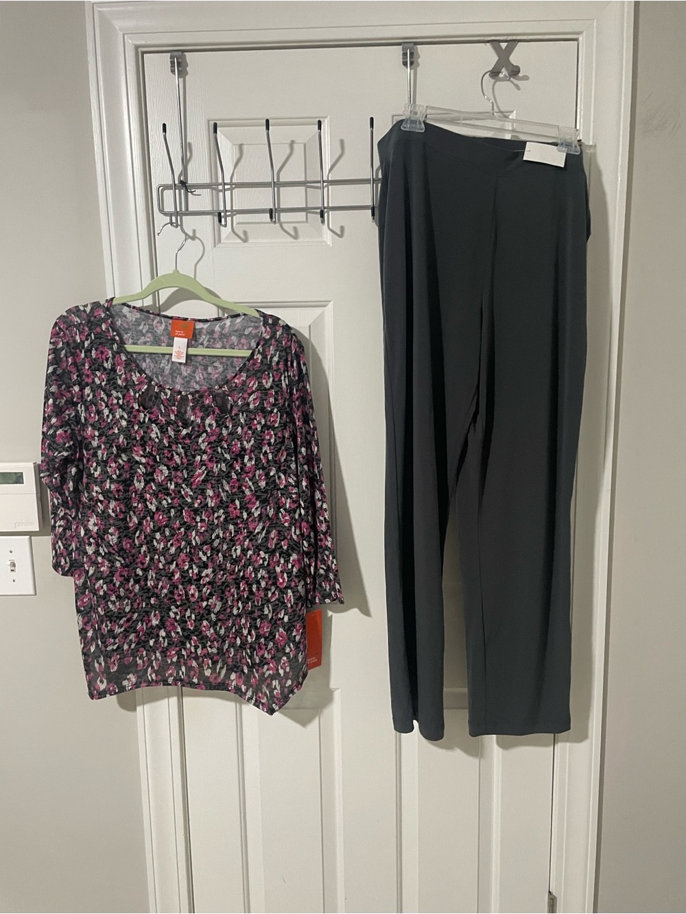 Black Pull-On Wide-Leg Pants large Susan graver hearts of palms nwt pink gray